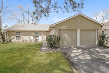 1214 Twining Oaks Ln Missouri City, TX 77489